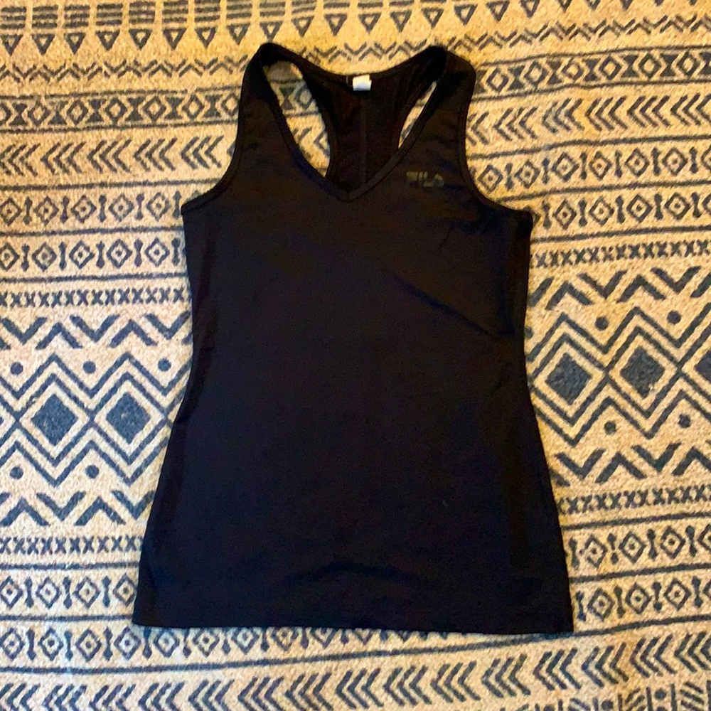 Fila tank